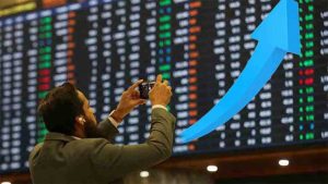 "پاکستان اسٹاک ایکسچینج میں تیزی، ہنڈرڈ انڈیکس میں 2263 پوائنٹس کا بڑا اضافہ"
