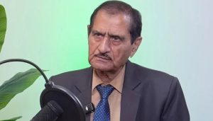 ناصر ادیب کا متنازع بیان، چرس کے بجائے دعا کو بہتر ذریعہ قرار دے دیا