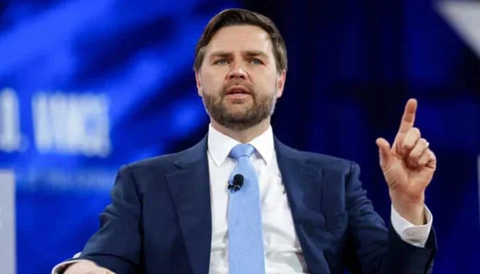 امریکی نائب صدر کا دورۂ پاکستان مؤخر، ایران سے کشیدگی پر بیانات میں تضاد