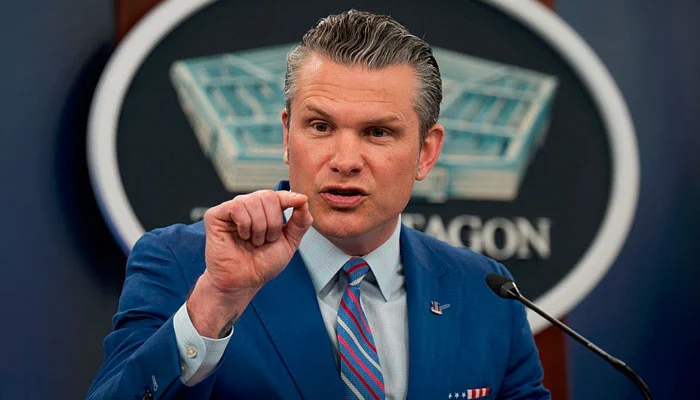 ایران کے پاس مذاکرات کا آخری موقع، ایٹمی پروگرام ترک کرنا ہوگا: امریکی وزیرِ جنگ