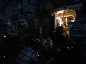ملک بھر میں لوڈشیڈنگ جاری، بجلی کا شارٹ فال 4 ہزار 820 میگاواٹ تک پہنچ گیا