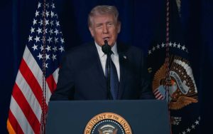 امریکاایران کشیدگی میں اضافہ: Donald Trump کا مذاکراتی وفد اسلام آباد روانہ، ایران نے شرکت سے انکار کر دیا