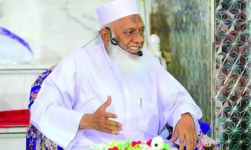 جید عالمِ دین علامہ مفتی محمد الیاس رضوی اشرفی انتقال کر گئے