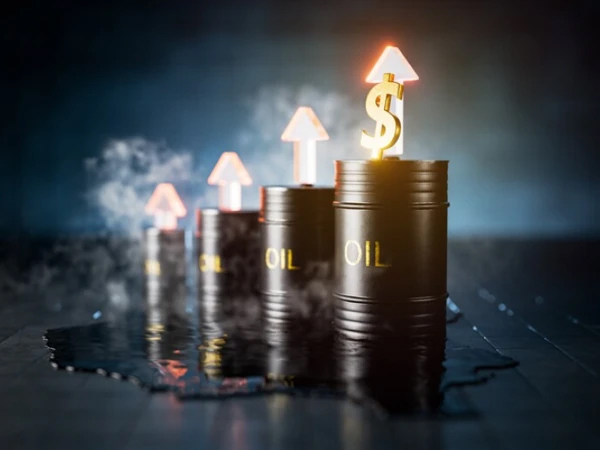 عالمی منڈی میں تیل مہنگا، برینٹ کروڈ 106 ڈالر فی بیرل تک پہنچ گیا