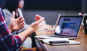 متحدہ عرب امارات میں تعلیمی ادارے عارضی بند، آن لائن کلاسز کا اعلان