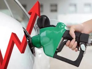 پیٹرول پر لیوی میں کمی، ڈیزل پر اضافہ — نئی حکومتی تبدیلیاں نافذ