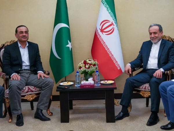 ایران، امریکا کشیدگی: پاکستان اور قطر کی سفارتی کوششیں تیز، مذاکرات کی بحالی پر زور